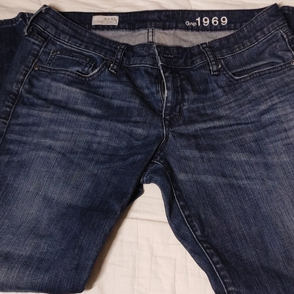 Gap Jeans